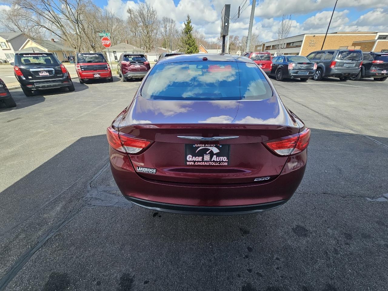 Chrysler 200 LX 2016