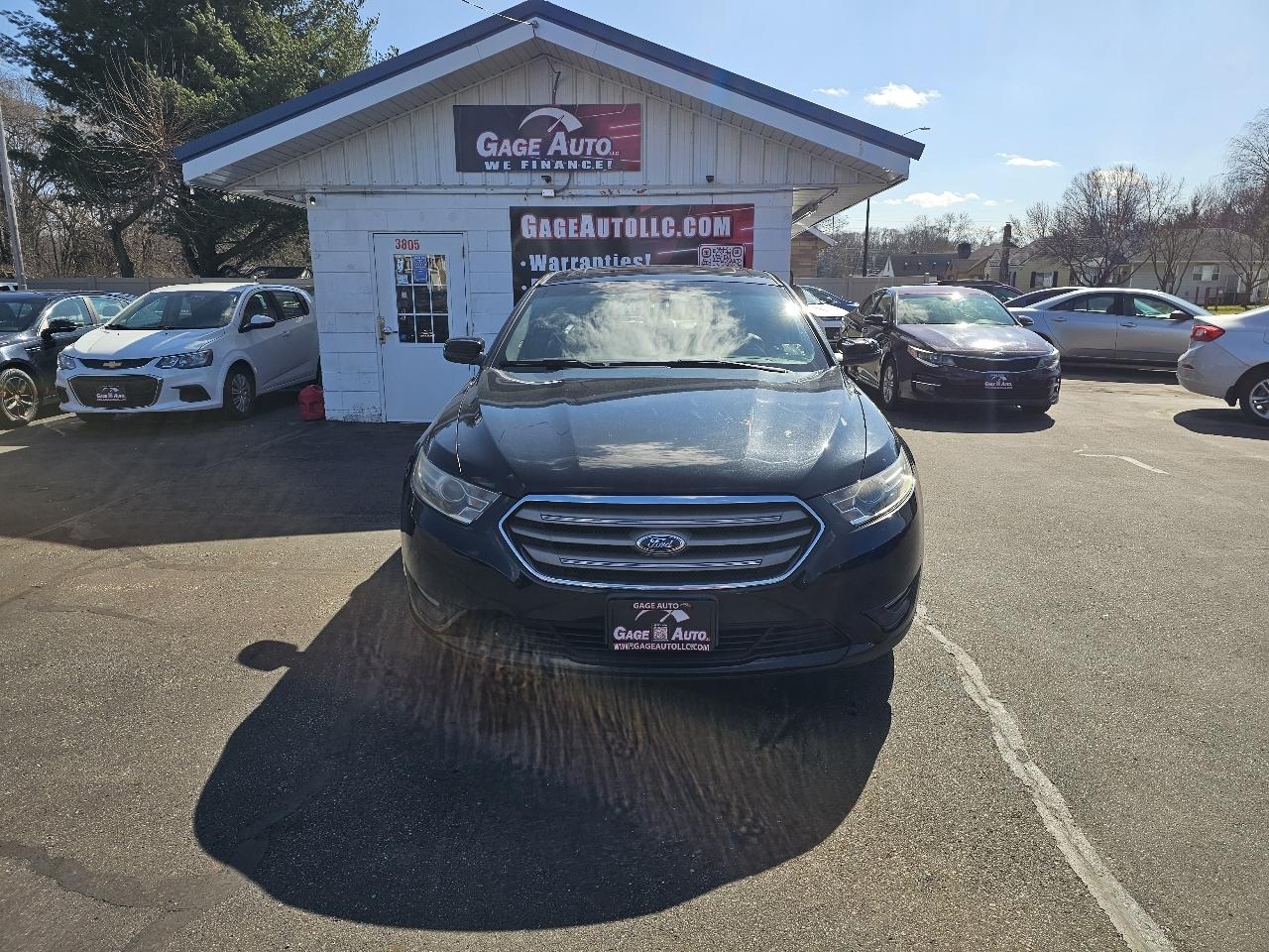 Ford Taurus SEL FWD 2014