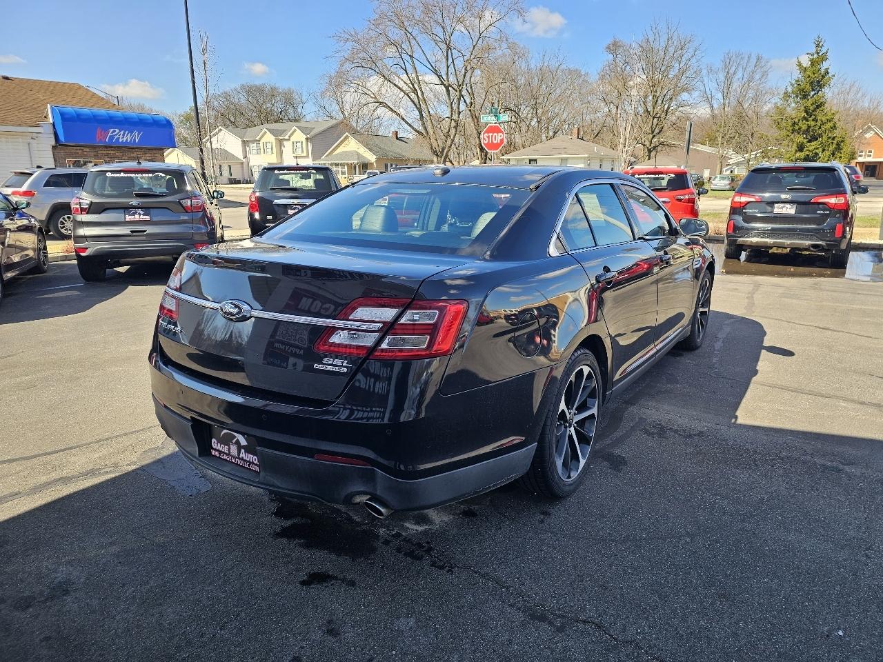 Ford Taurus SEL FWD 2014