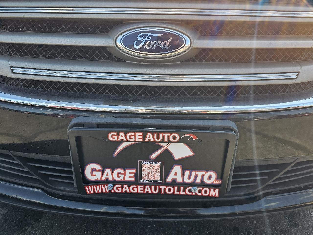 Ford Taurus SEL FWD 2014