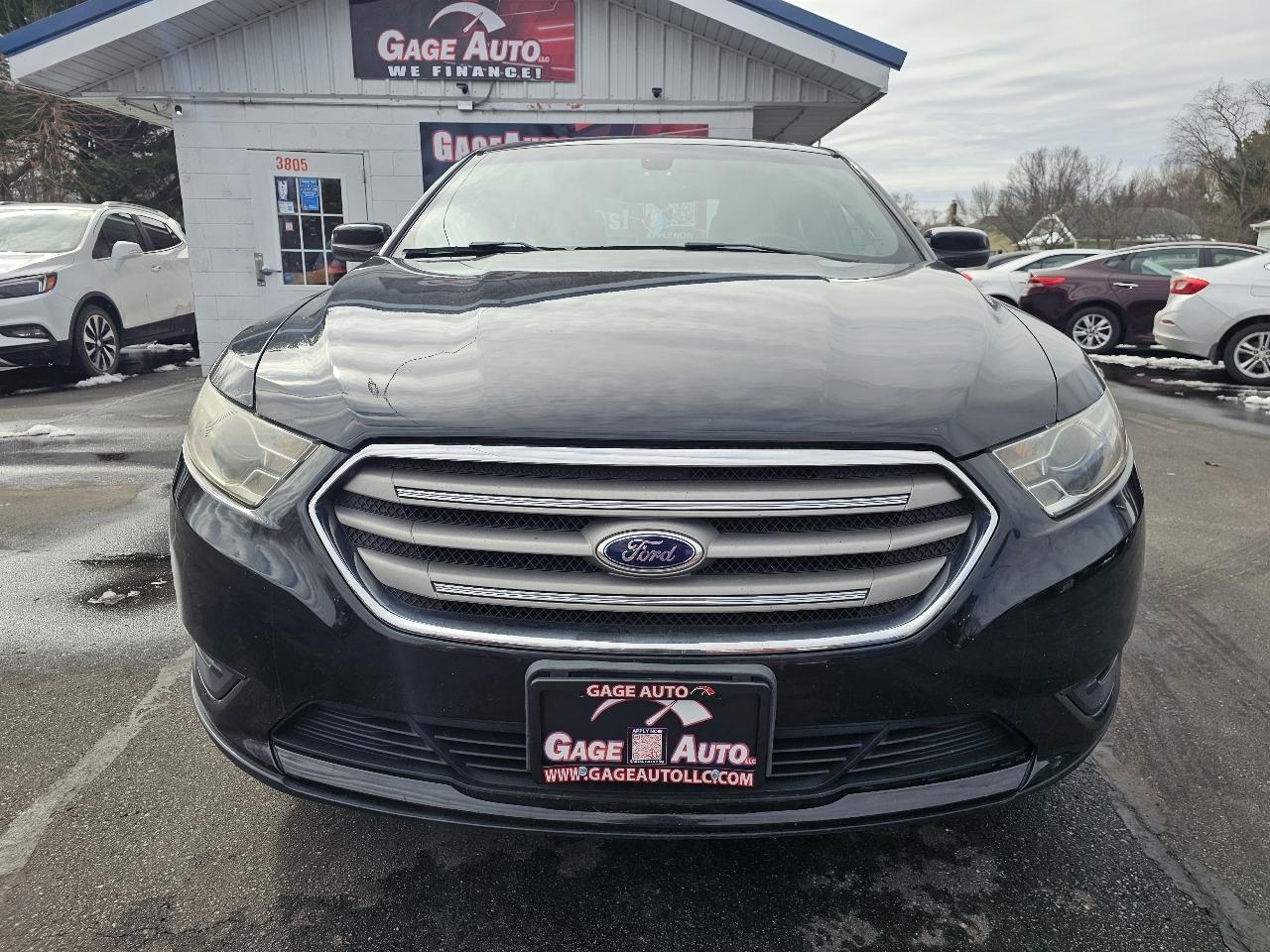 Ford Taurus SEL FWD 2014