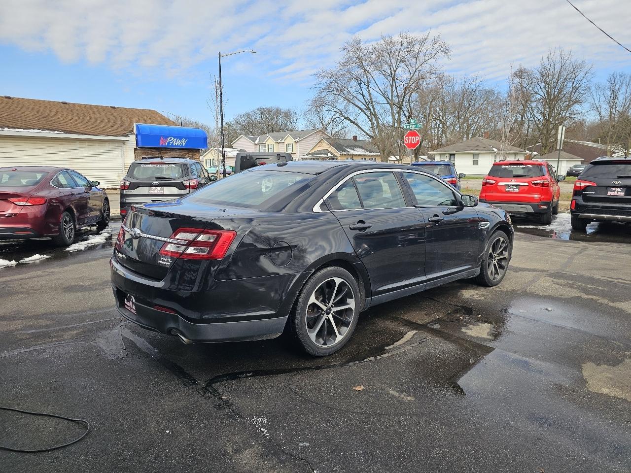 Ford Taurus SEL FWD 2014