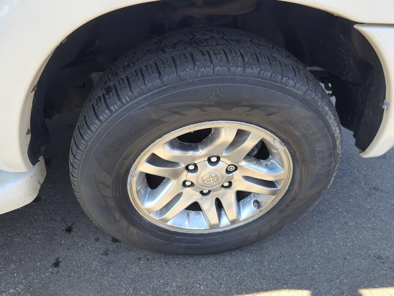 Toyota Sequoia Limited 4WD 2005