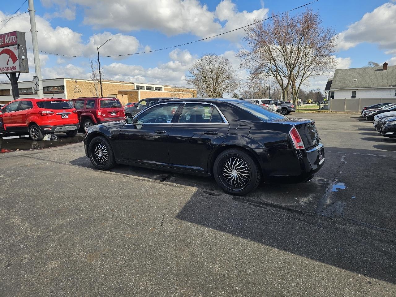 Chrysler 300 S V6 RWD 2012