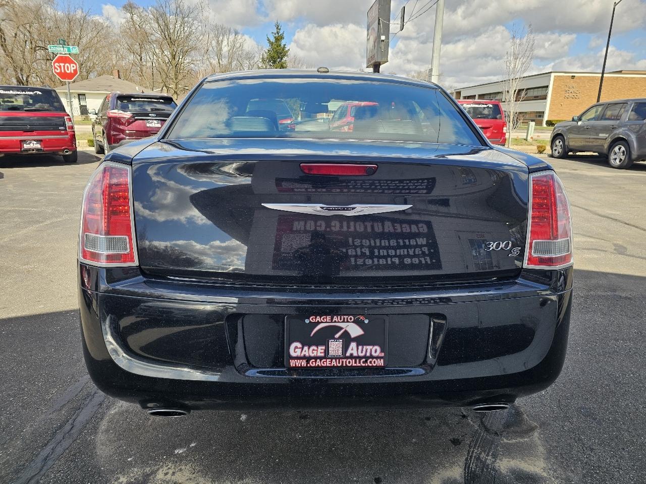 Chrysler 300 S V6 RWD 2012