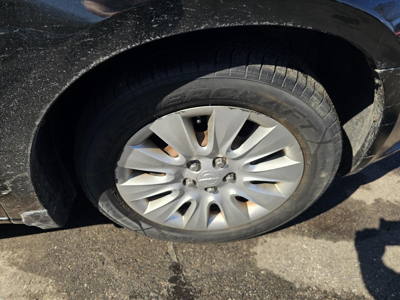 Chrysler 200 LX 2012