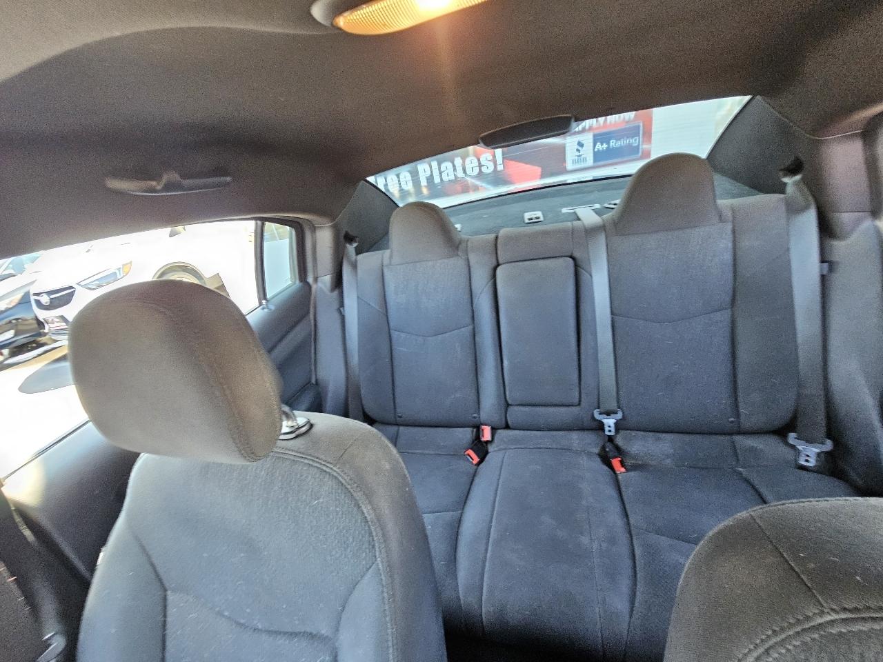 Chrysler 200 LX 2012