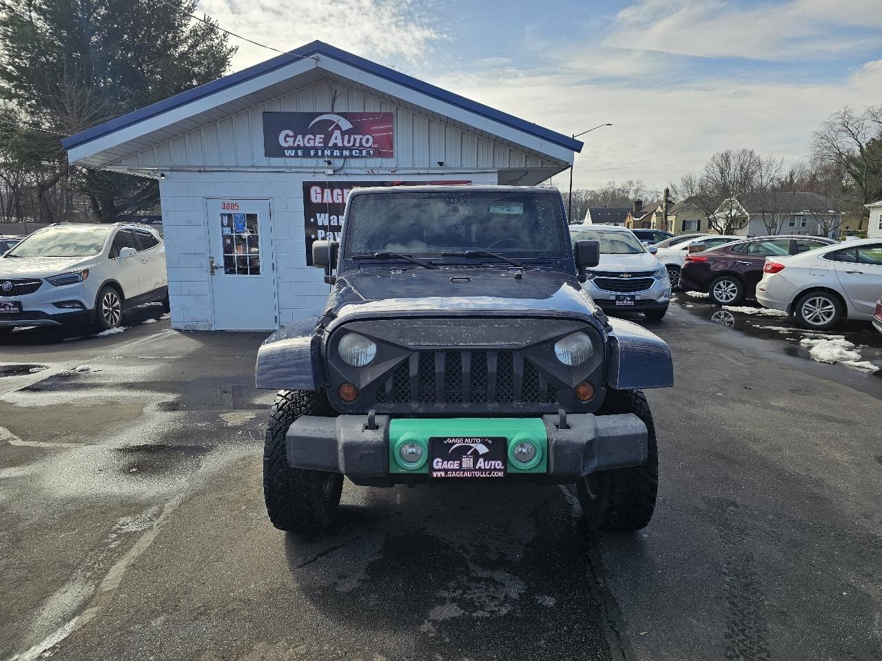 Jeep Wrangler Unlimited Sahara 4WD 2013