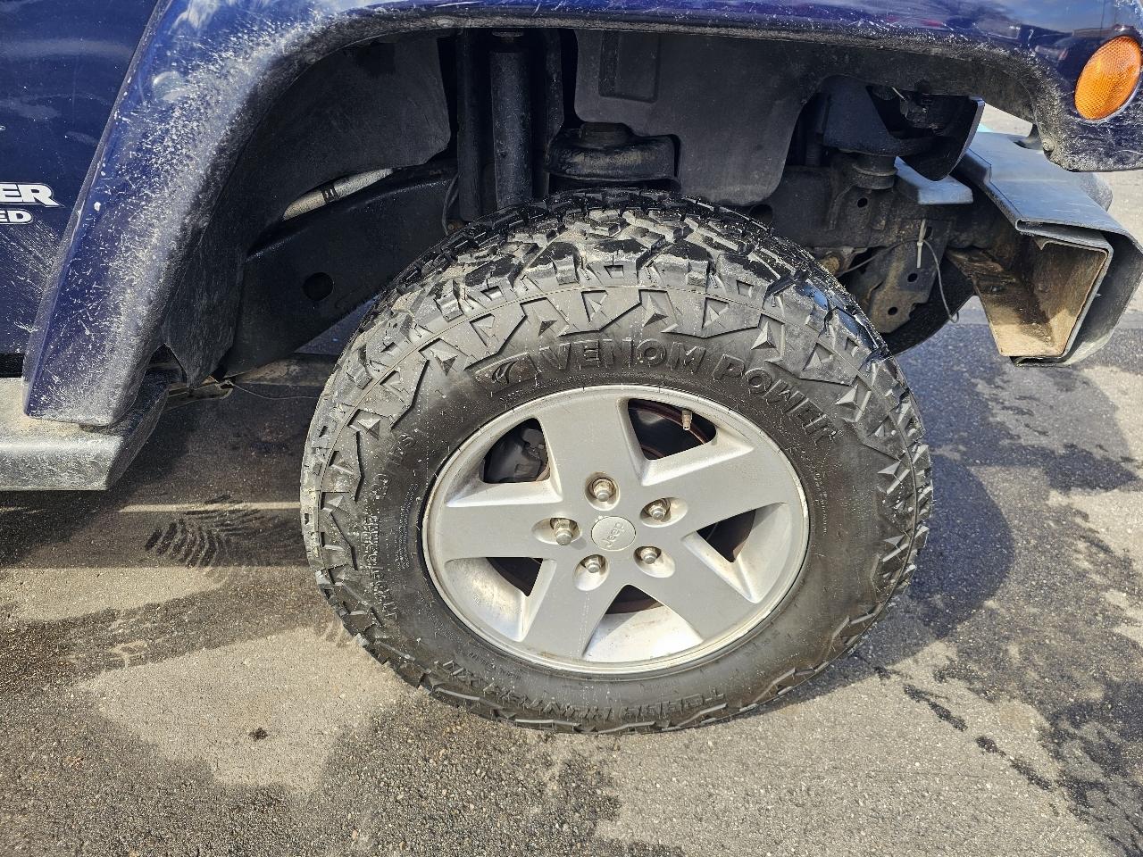 Jeep Wrangler Unlimited Sahara 4WD 2013