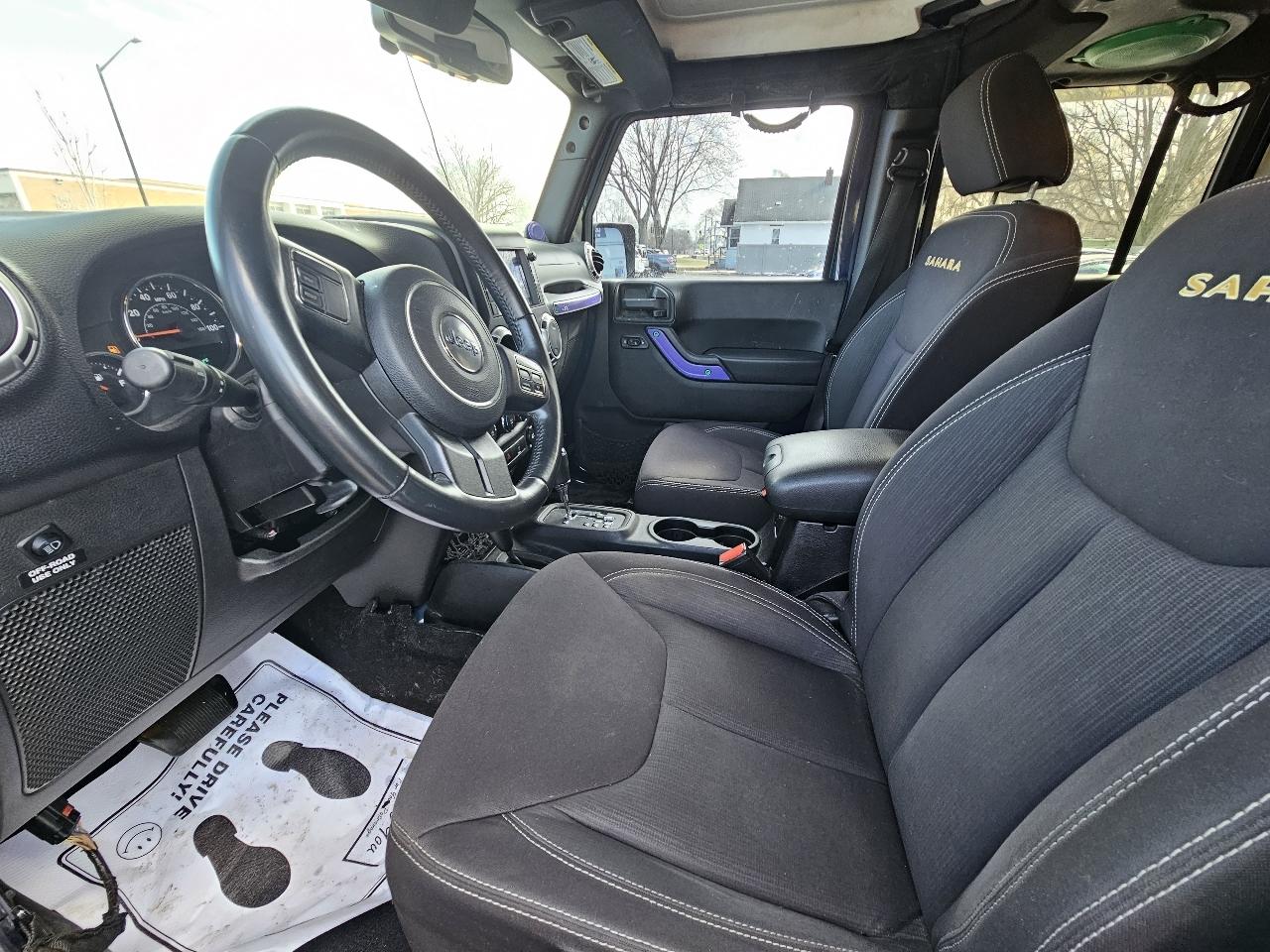 Jeep Wrangler Unlimited Sahara 4WD 2013