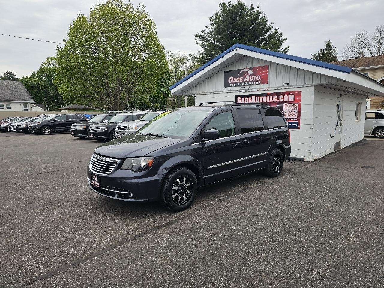 Chrysler Town & Country Touring 2014