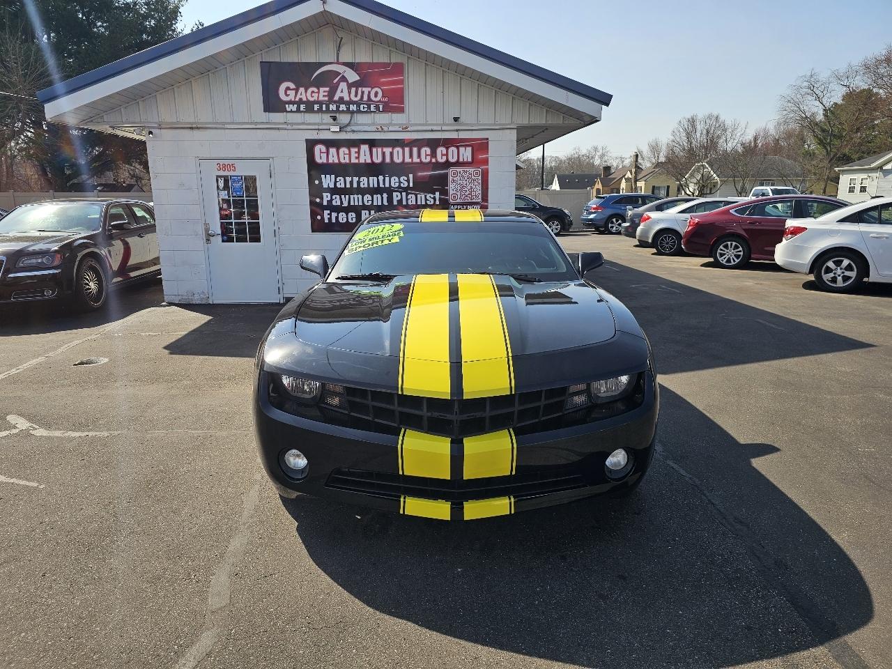Chevrolet Camaro Coupe 1LT 2012