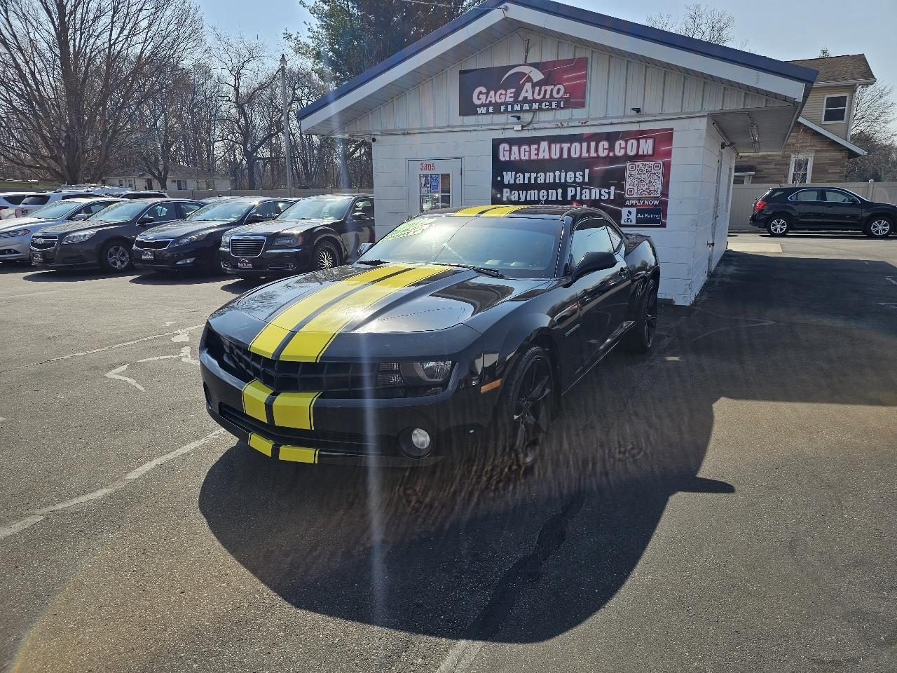 Chevrolet Camaro Coupe 1LT 2012