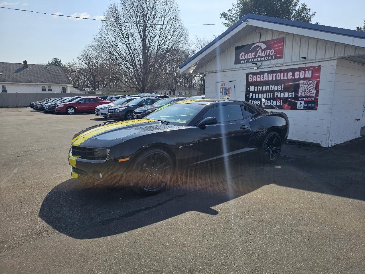 Chevrolet Camaro Coupe 1LT 2012