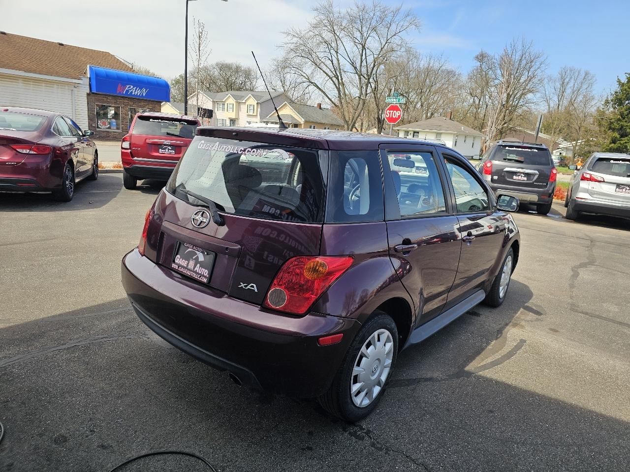 Scion xA  2005