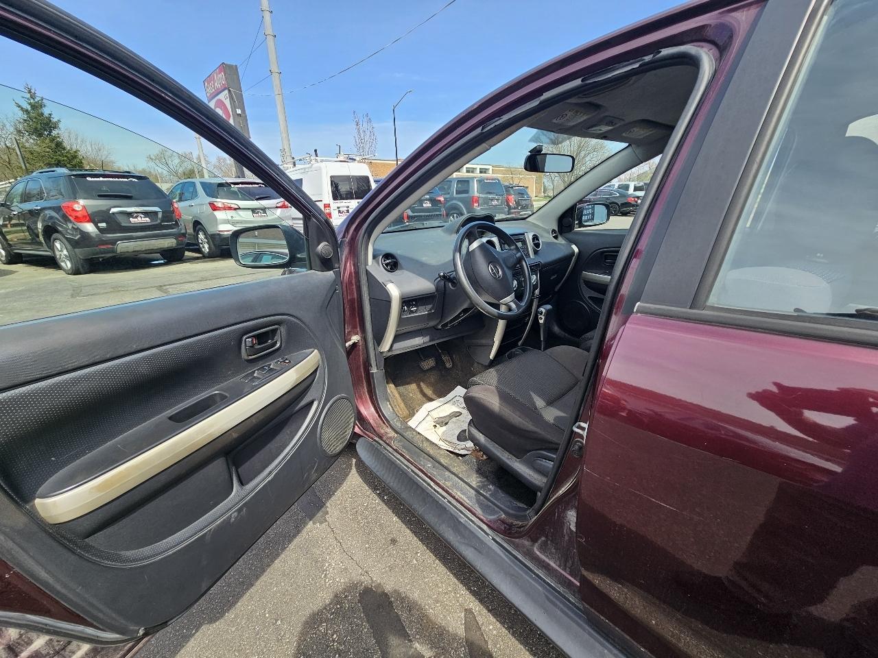Scion xA  2005