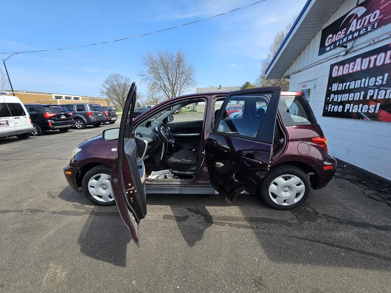 Scion xA  2005