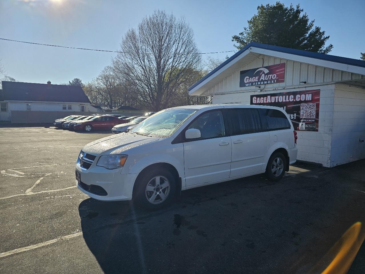Dodge Grand Caravan SE 2012