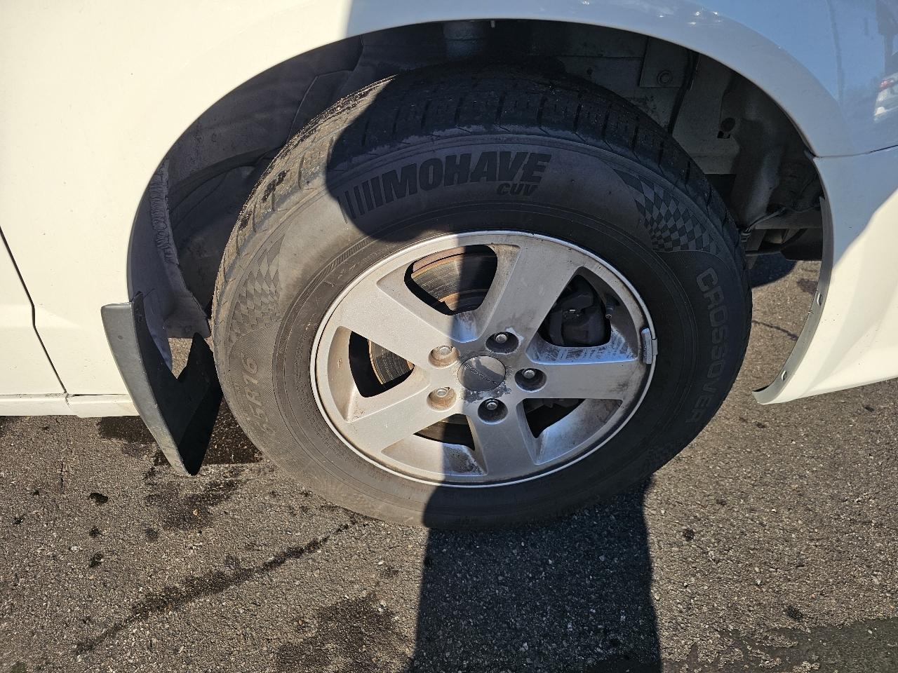 Dodge Grand Caravan SE 2012