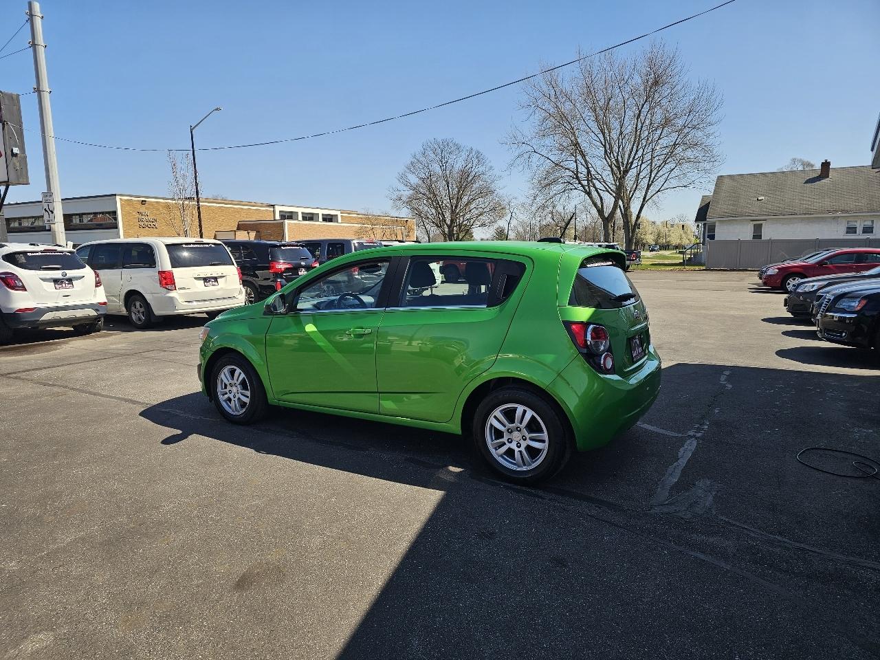 Chevrolet Sonic LT Auto 5-Door 2016