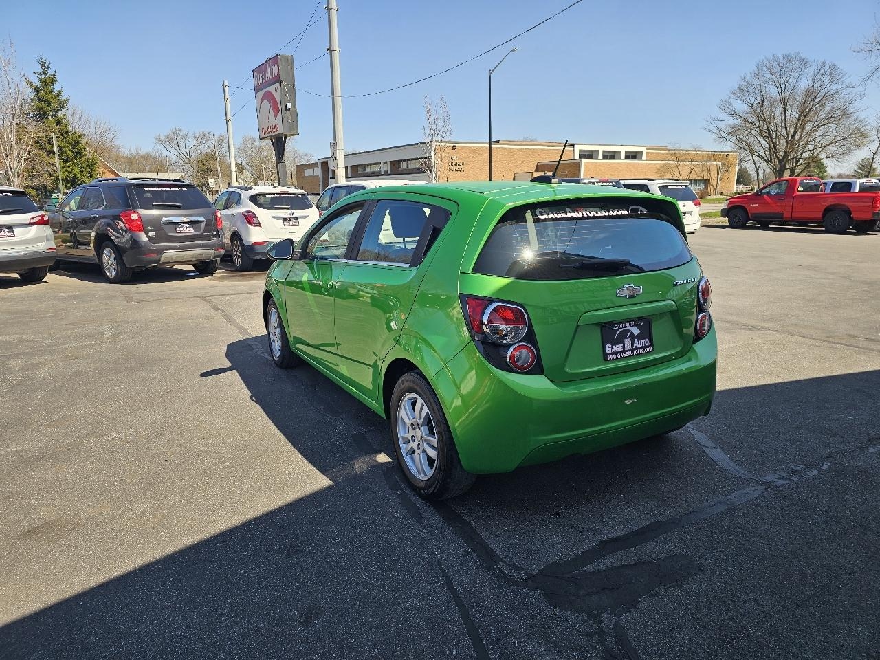Chevrolet Sonic LT Auto 5-Door 2016