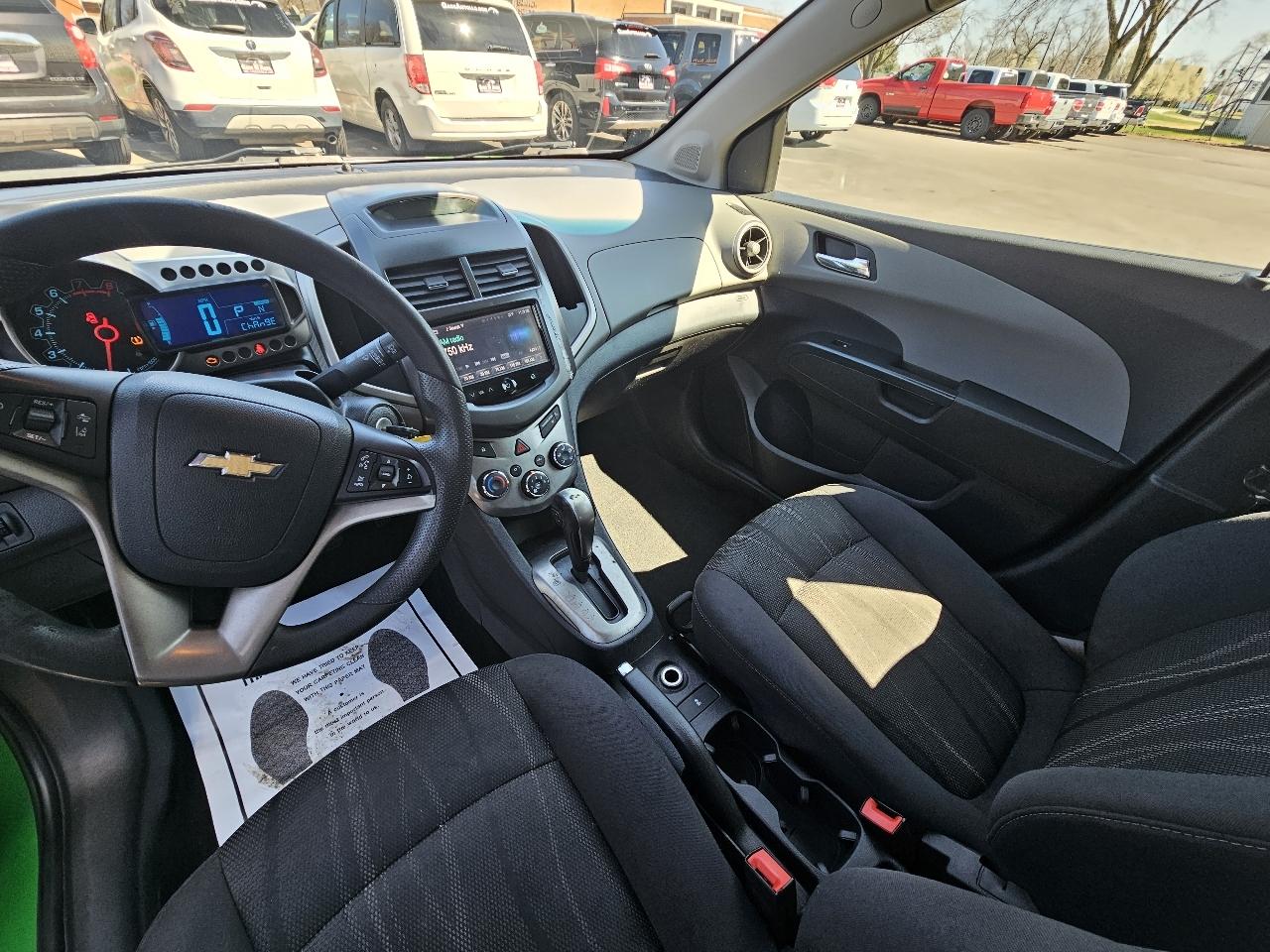 Chevrolet Sonic LT Auto 5-Door 2016