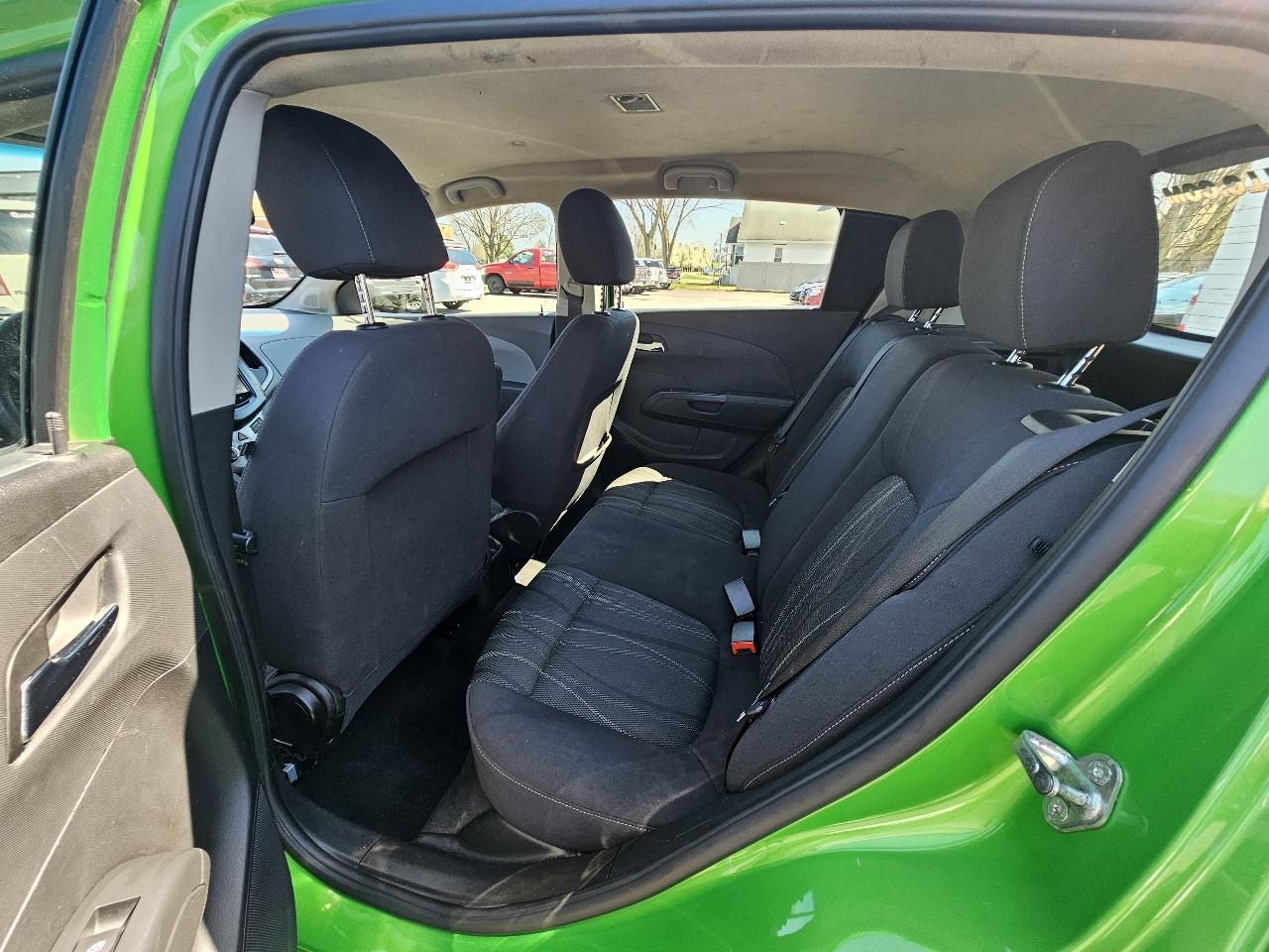 Chevrolet Sonic LT Auto 5-Door 2016
