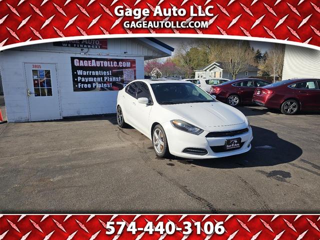 White 2015 Dodge Dart SXT FWD Sedan Front-Wheel Drive Manual