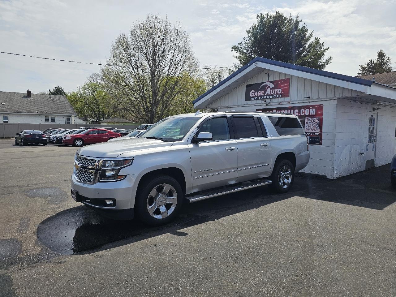 Chevrolet Suburban LT 4WD 2016