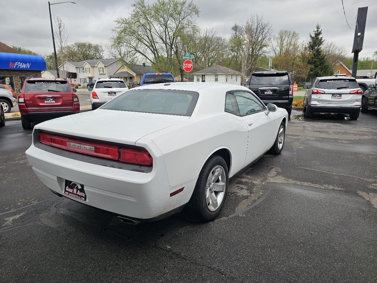 Dodge Challenger SXT 2013