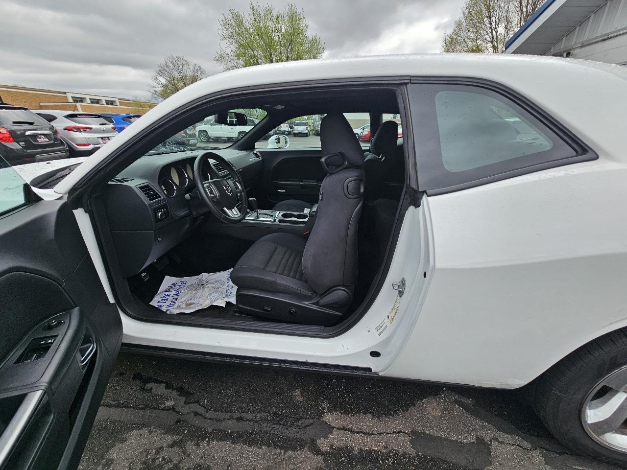 Dodge Challenger SXT 2013