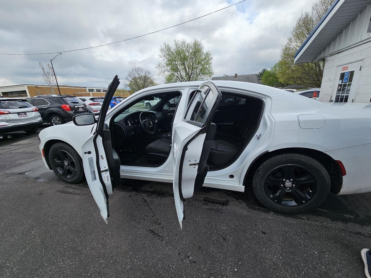 Dodge Charger SXT 2018