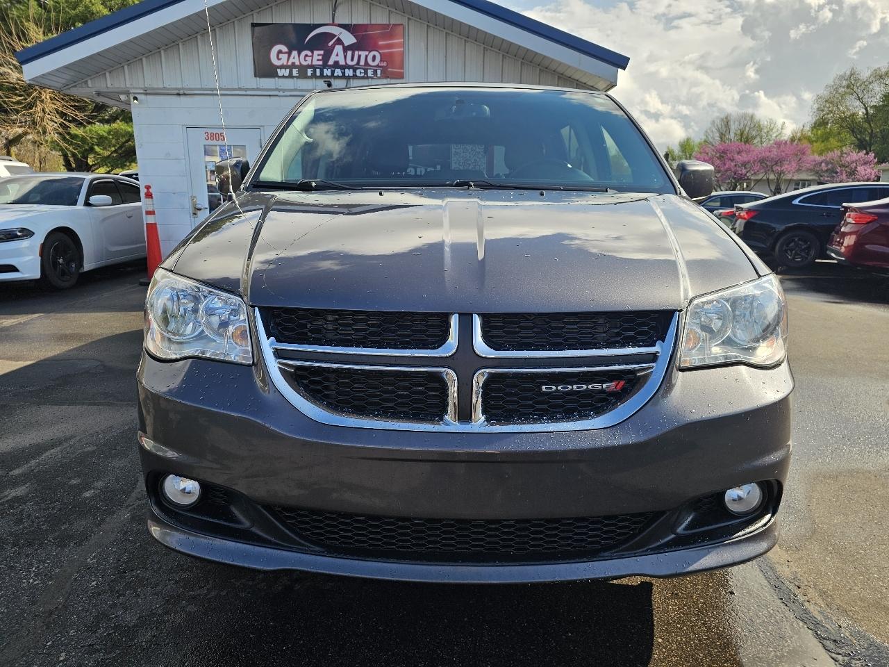 Dodge Grand Caravan SXT 2017