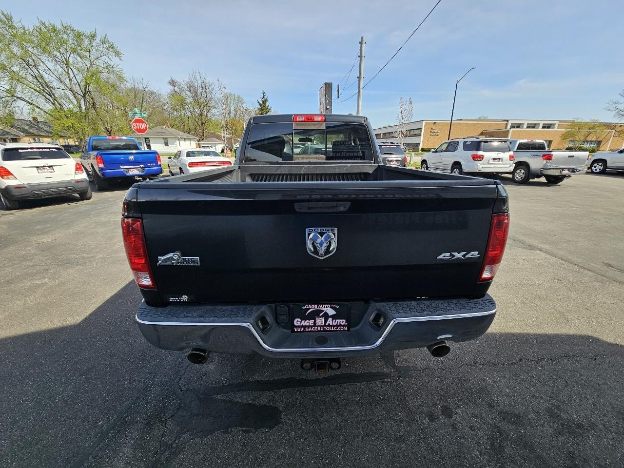 Dodge 1500 Sport Quad Cab 4WD 2010