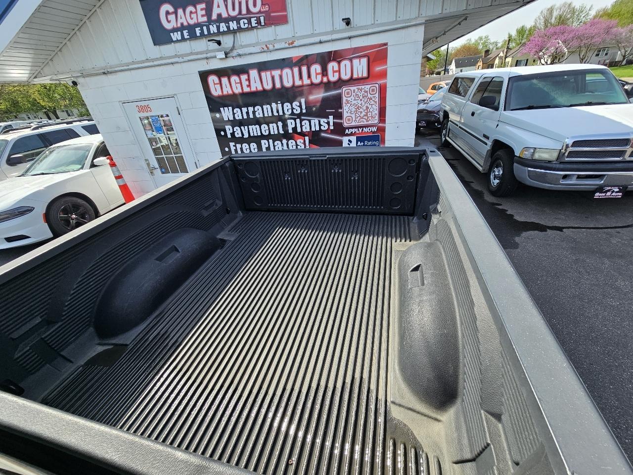 Dodge 1500 Sport Quad Cab 4WD 2010