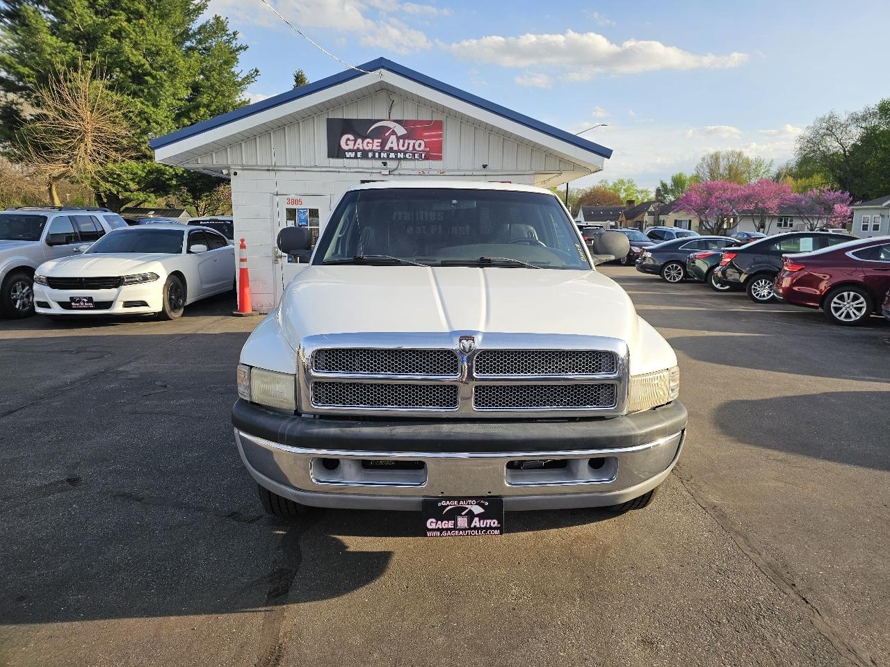 Dodge Ram 2500 Quad Cab Short Bed 2WD 1999