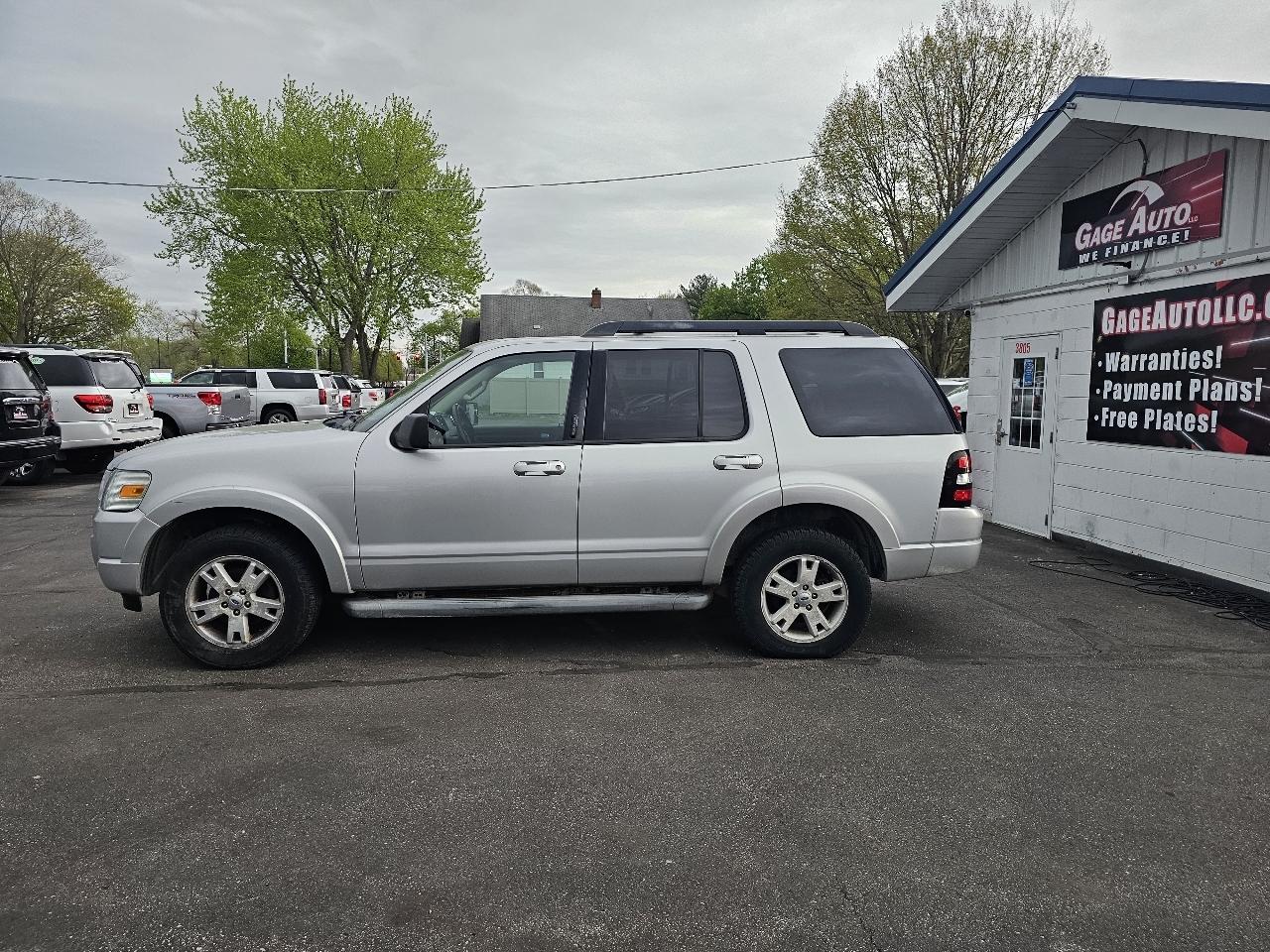 Ford Explorer XLT 4.0L 4WD 2010