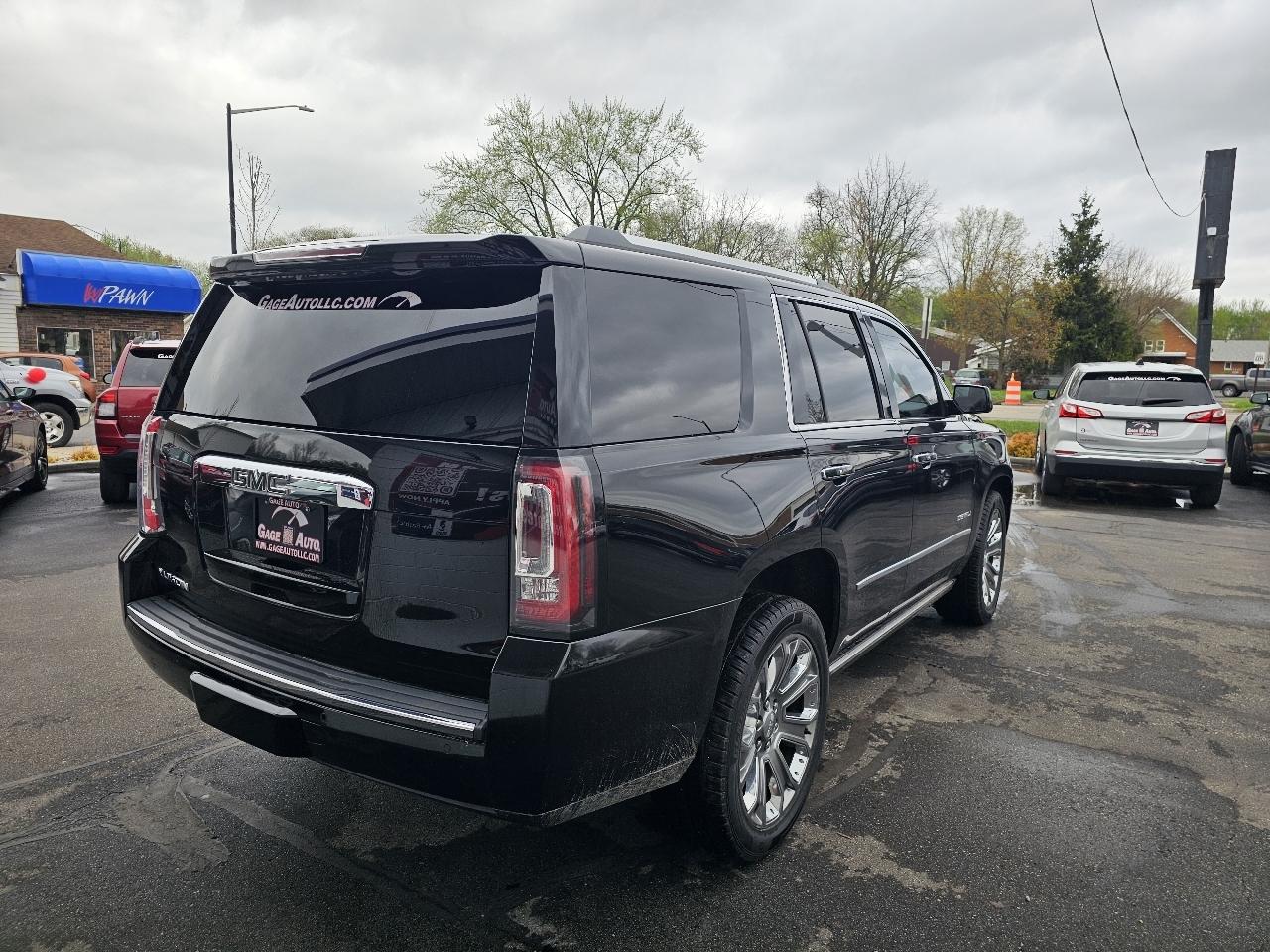 GMC Yukon Denali 4WD 2015