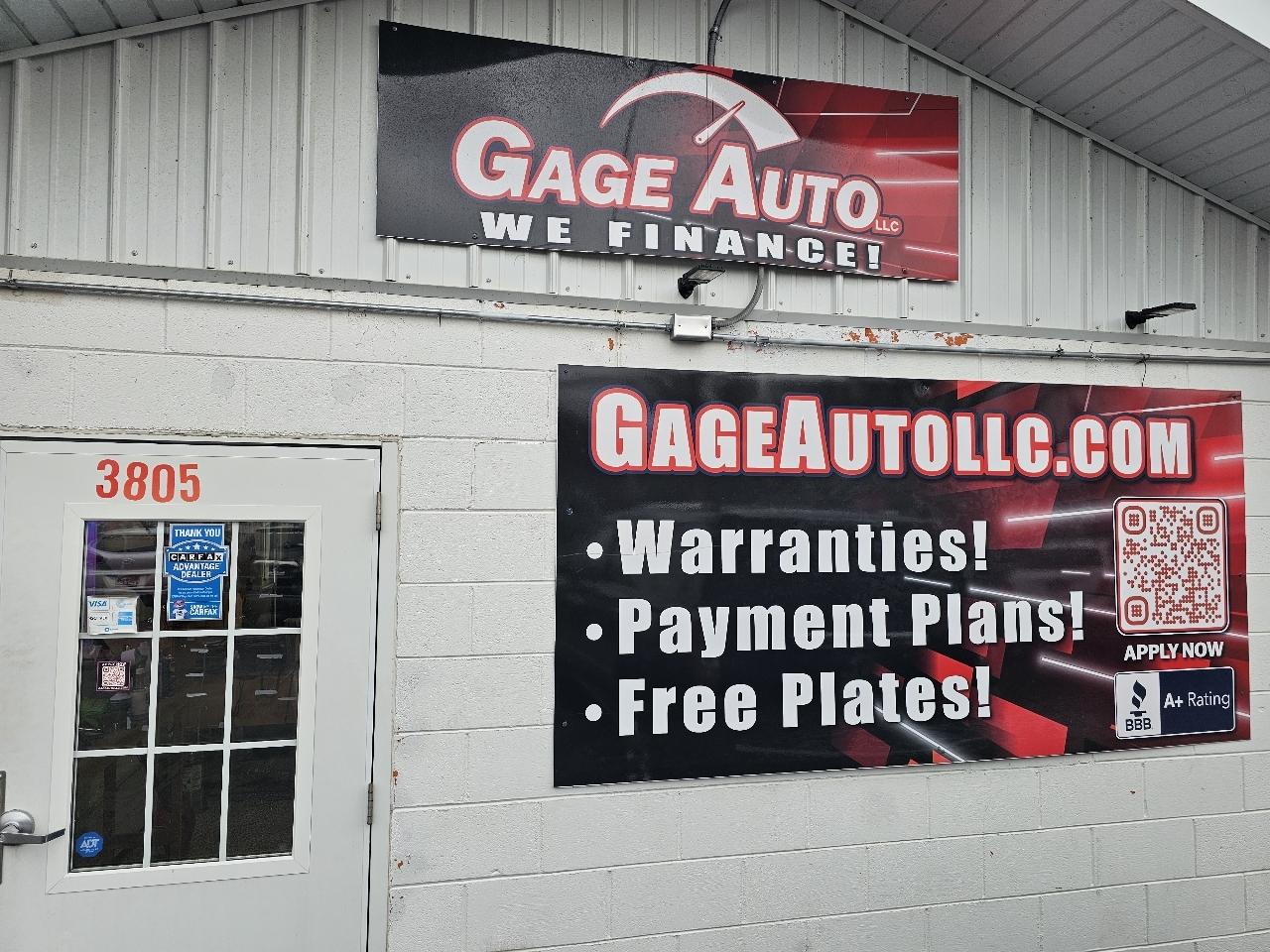 GMC Yukon Denali 4WD 2015