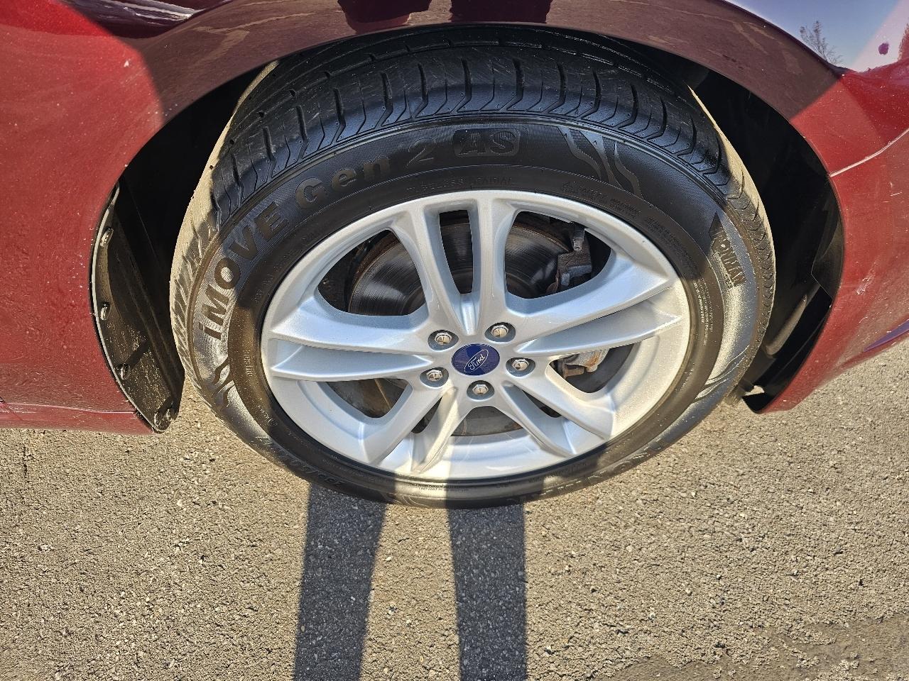 Ford Fusion Hybrid SE 2018