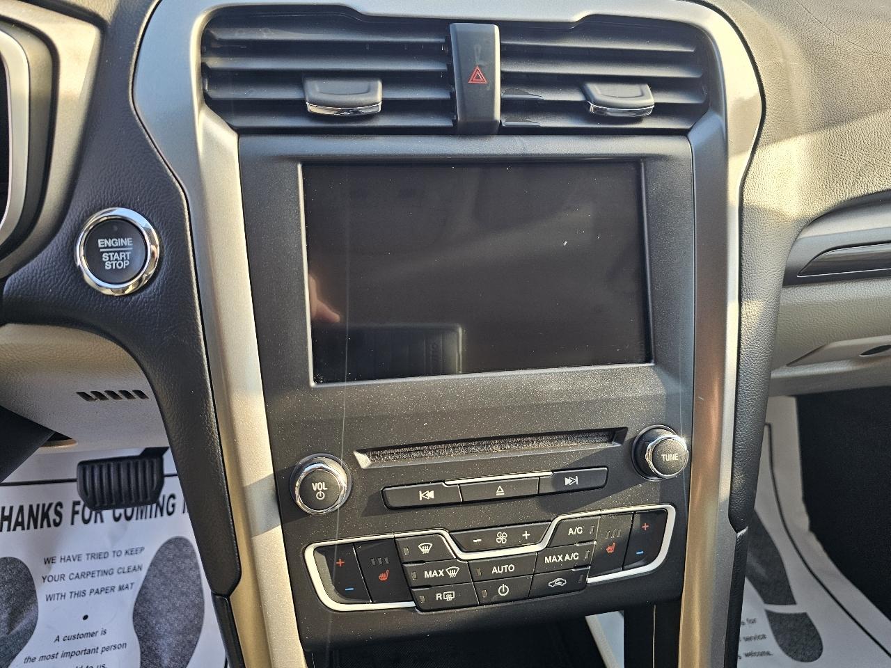 Ford Fusion Hybrid SE 2018