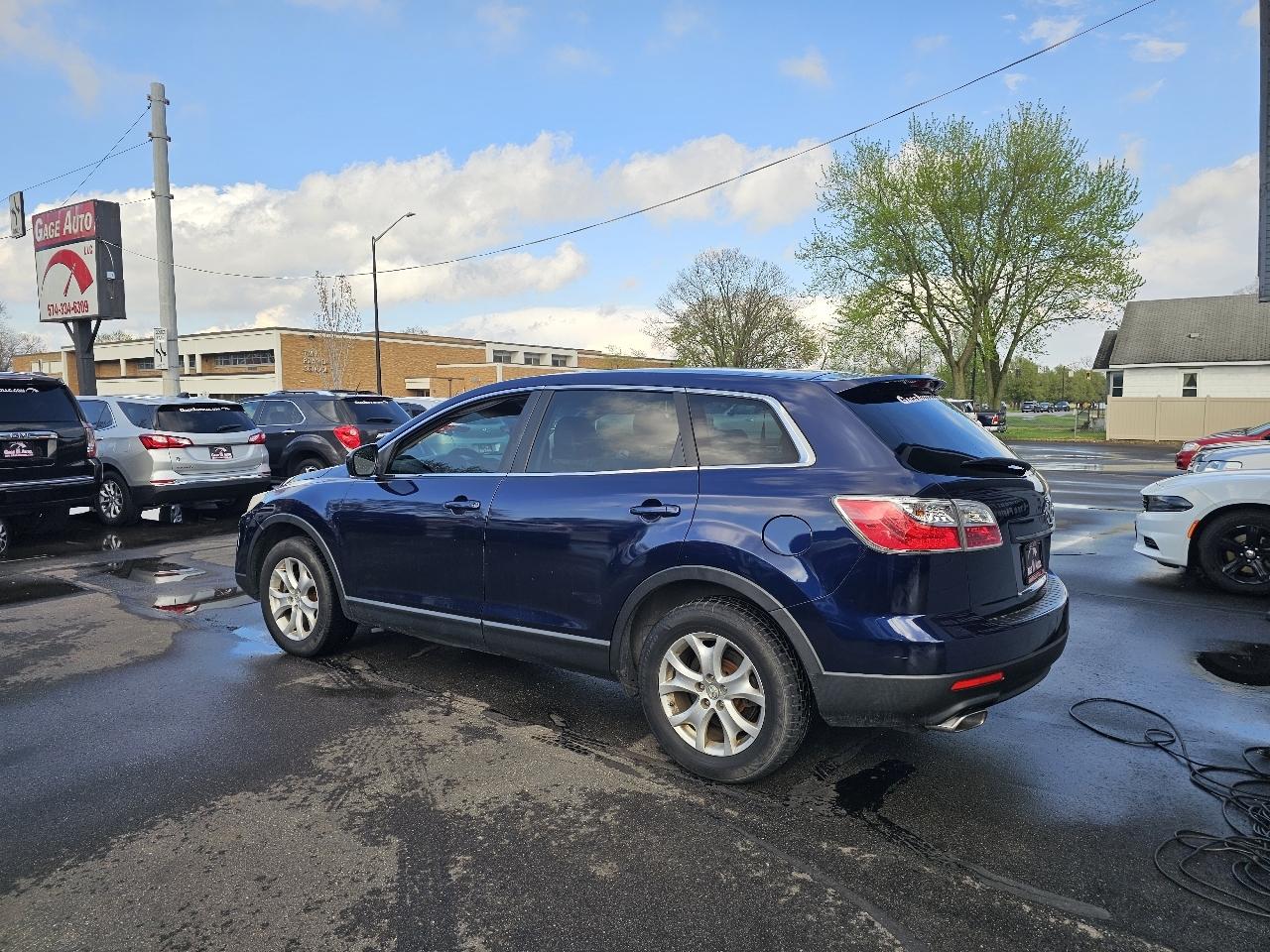 Mazda CX-9 Touring 2011