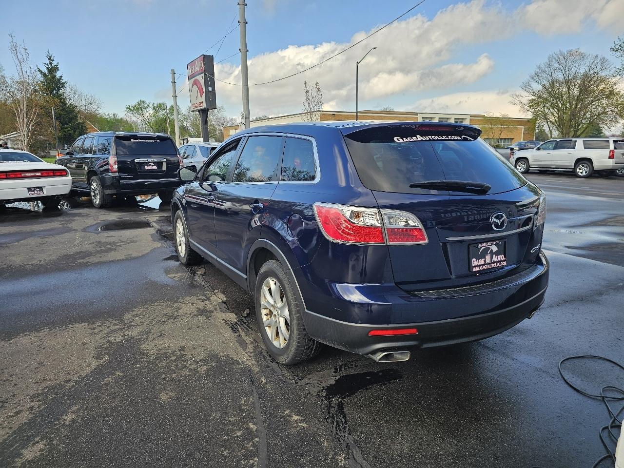 Mazda CX-9 Touring 2011