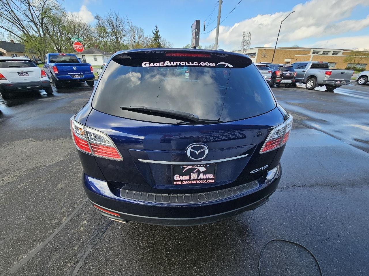 Mazda CX-9 Touring 2011