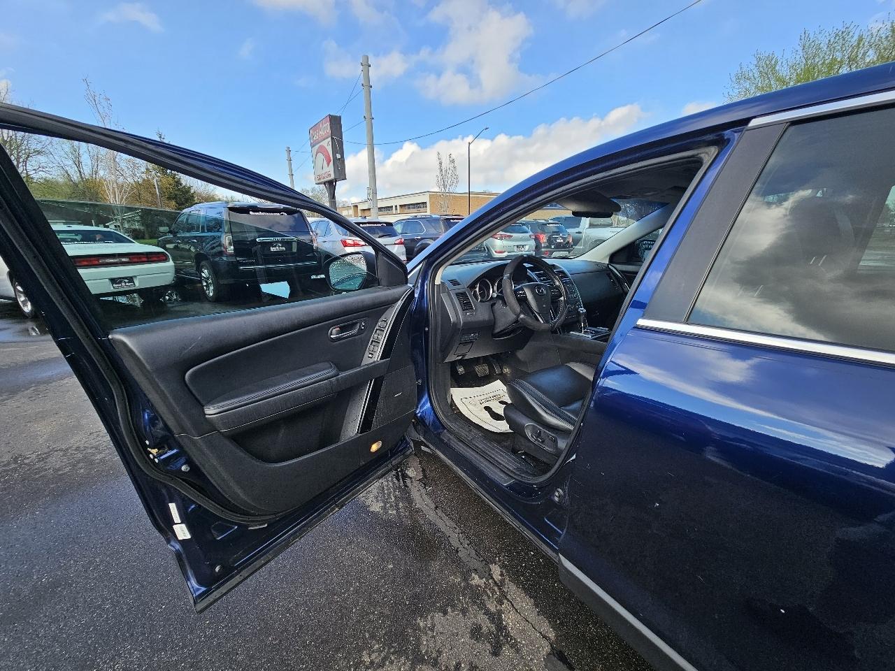 Mazda CX-9 Touring 2011