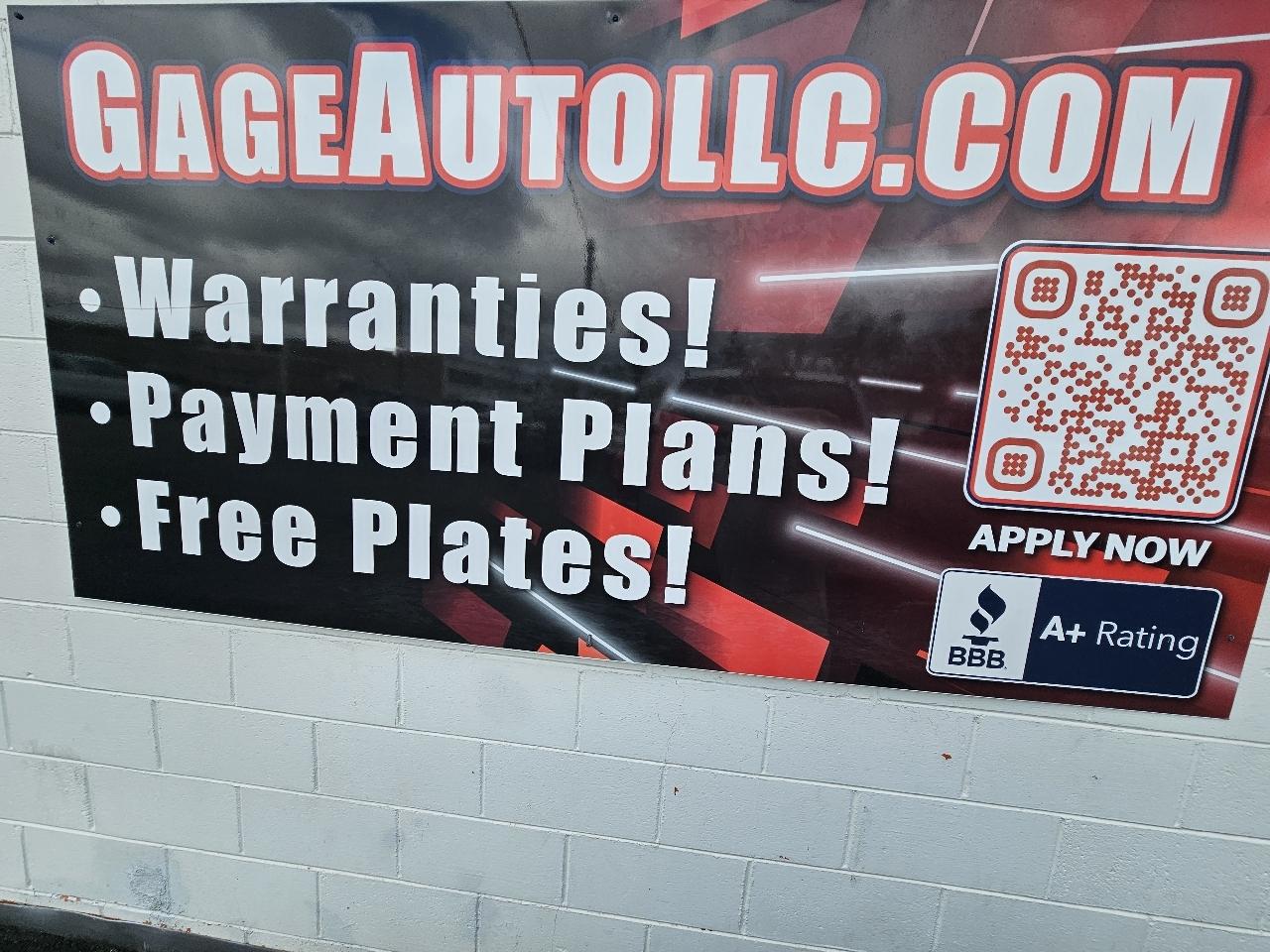 Toyota Tundra Tundra-Grade CrewMax 5.7L 4WD 2011