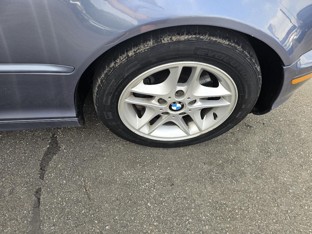 BMW 3-Series 325Ci convertible 2004