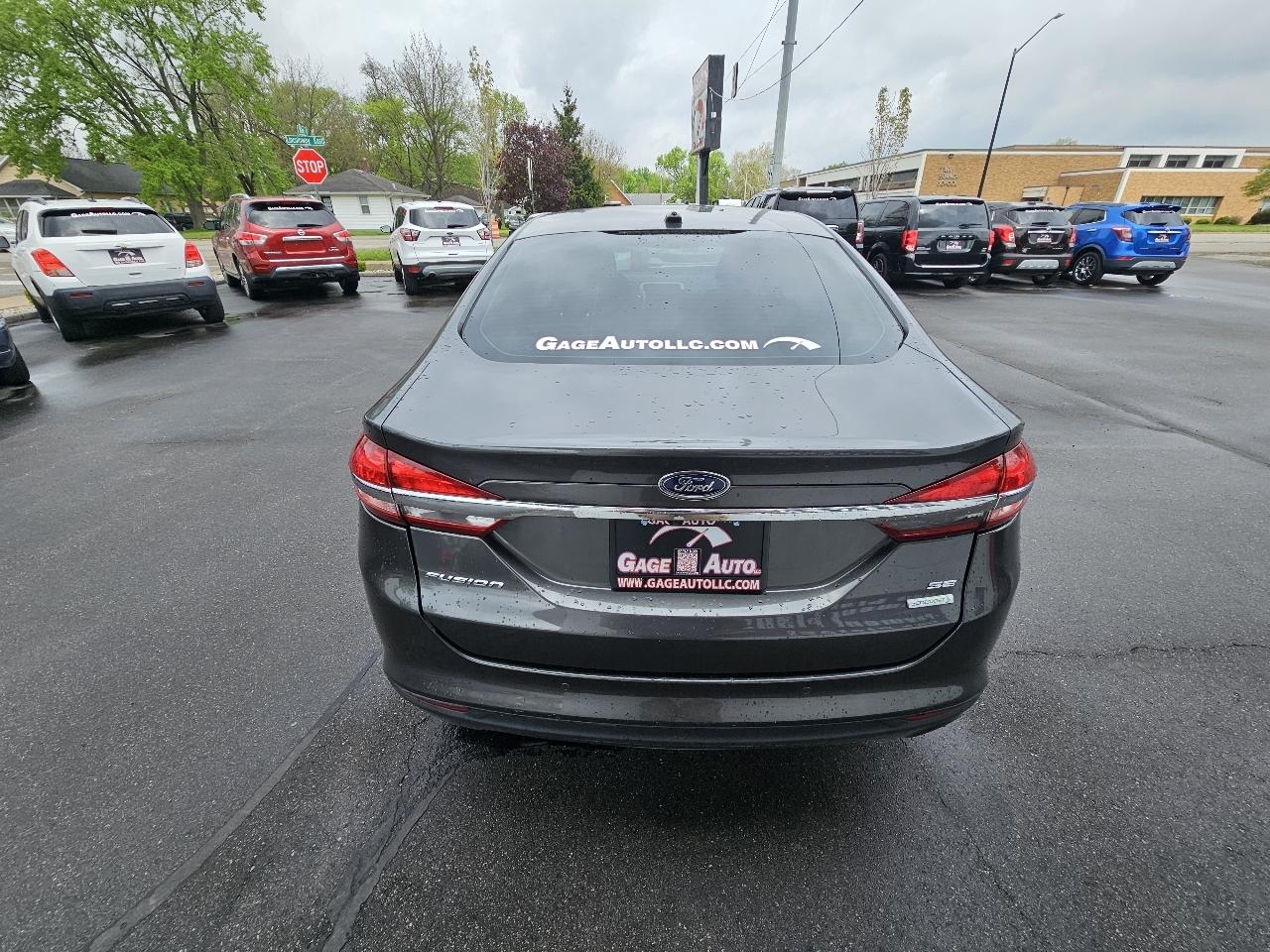Ford Fusion SE 2017