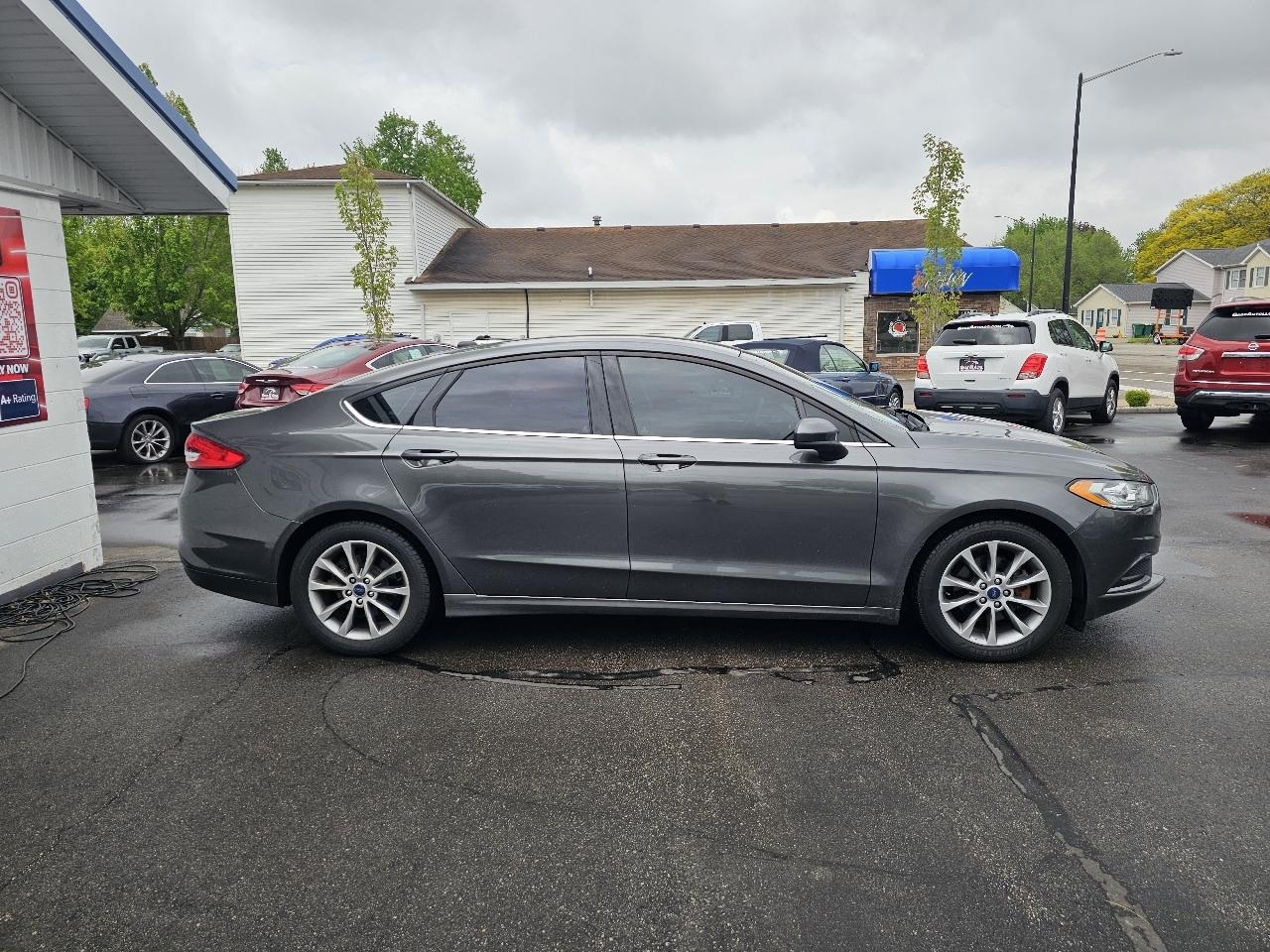 Ford Fusion SE 2017