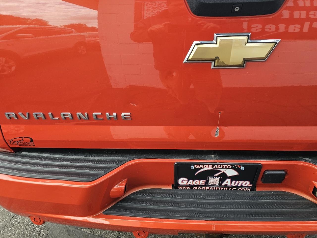 Chevrolet Avalanche LTZ 4WD 2011